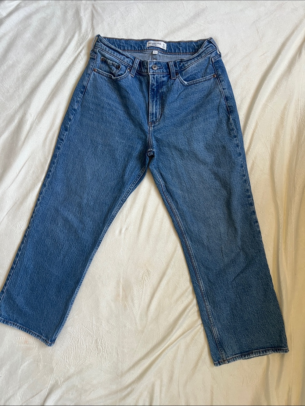 Abercrombie Low Rise Baggy Jeans